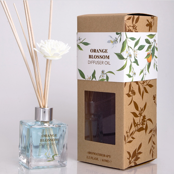 Own brand custom small size 65ml aroma reed diffuser China supplier oil gift set